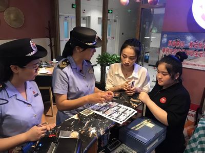 監(jiān)督執(zhí)法和宣傳培訓“雙管齊下”，夏季食品安全有保障！